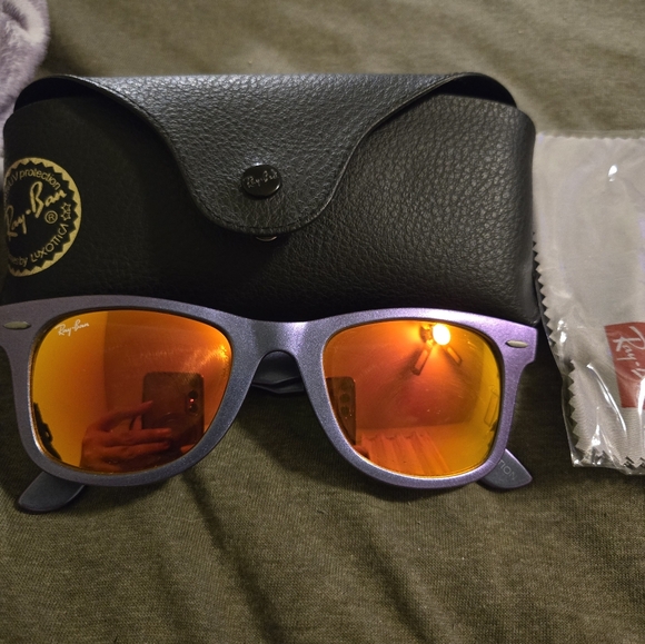 Ray-Ban Rare Cosmo Wayfarer - Picture 1 of 3